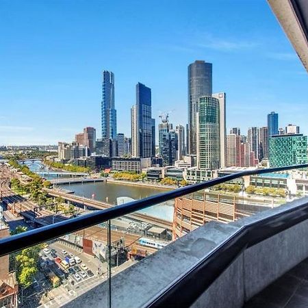 Riverview Suites By Edgetrip Мельбурн Экстерьер фото
